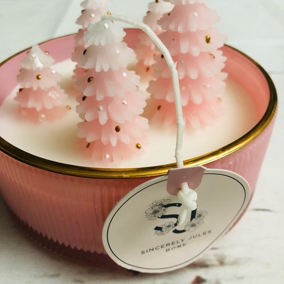 VIRAL Sincerely Jules Sparkling Forest Christmas Holiday Pink Tree Candle - Picture 5 of 10